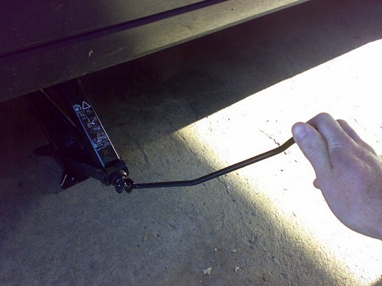 how to change the megane headlight bulb